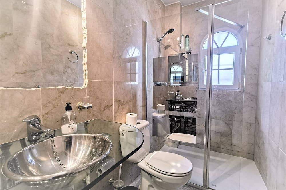 Hel leilighet, Beautiful apartment with private pool, wifi, tv, close to all amenities in Las Ramblas Golf, Orihuela