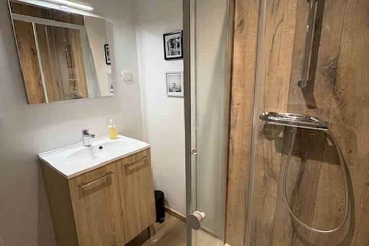 Appartement entier, Villa Louana - numéro -  4 in Aubusson, Région d'Aubussargues