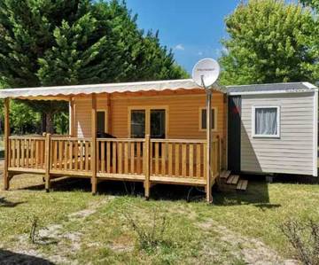 Mobil home pour 8 personnes, avec bassin pour enfant et jacuzzi à Parentis-en-Born