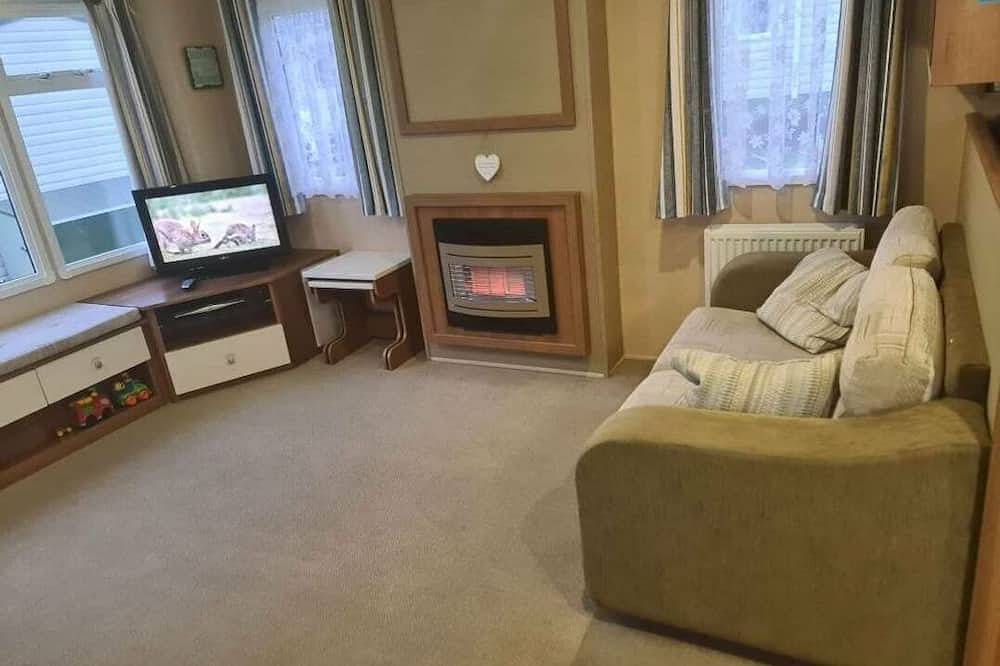 Glamping for 8 People in Weymouth, Jurassic Coast