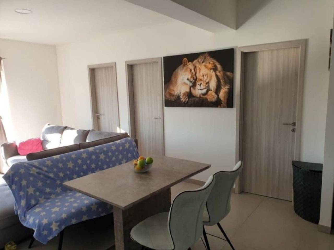 Apartamento entero, Apartments Andrea - Three Bedroom Apartment with Shared Swimming Pool in Split, Condado de Split-Dalmacia