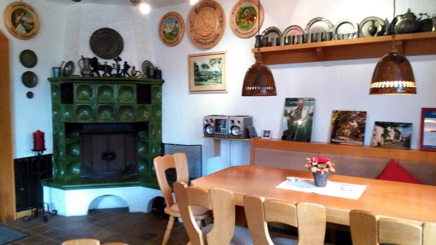 Ferienwohnung für 2 Personen, mit Balkon und Terrasse sowie Garten und Ausblick in Rhodt unter Rietburg - 3