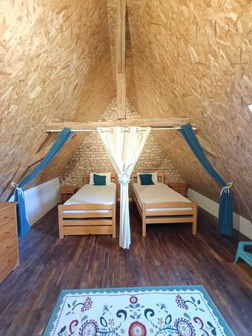 Glamping for 20 People in Auriac-du-Périgord, Périgord Noir, Photo 3
