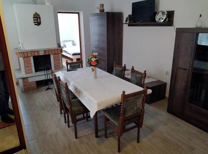 Apartament wakacyjny dla 4 osób, z ogród, zwierzęta dozwolone w Eger