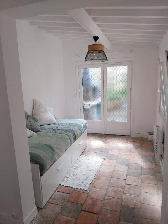Gîte pour 2 personnes, avec terrasse et vue à Jouy-en-Josas - 4
