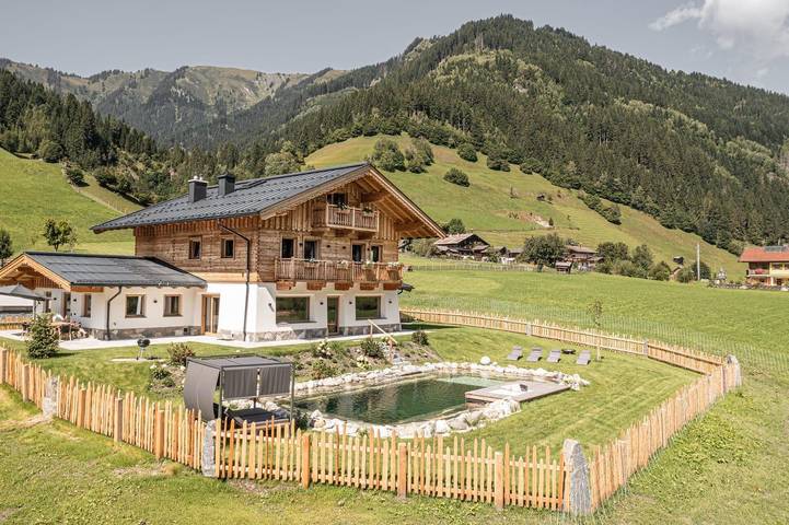 Bauernhaus für 10 Personen, mit Terrasse und Garten sowie Sauna