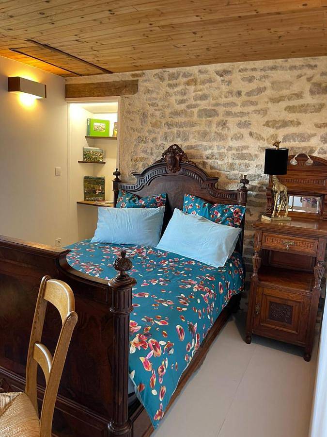 Location de vacances pour 2 personnes, avec jardin à Fontenay-près-Vézelay - 2