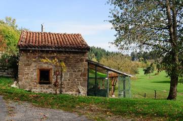 Gîte pour 5 personnes, avec jardin et vue à Noirétable