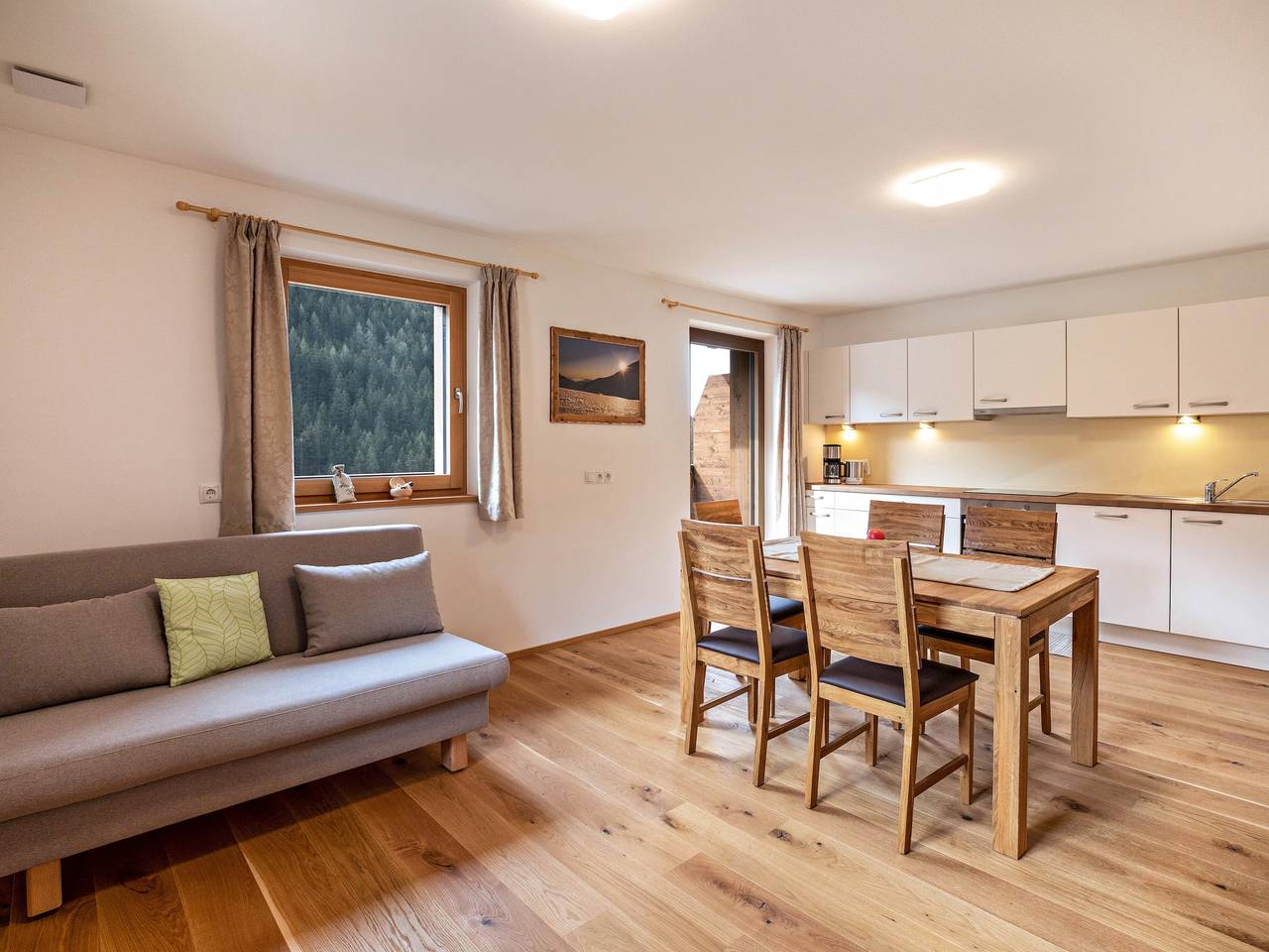 Ganze Wohnung, Apartment "Pfattenspitz - Maurerhof" mit Bergblick, Wlan und Garten in Sarntal, Sarntaler Alpen
