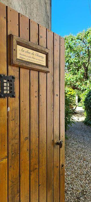 Double Room with Private Bathroom in Charny-Orée-de-Puisaye, Région d'Auxerre