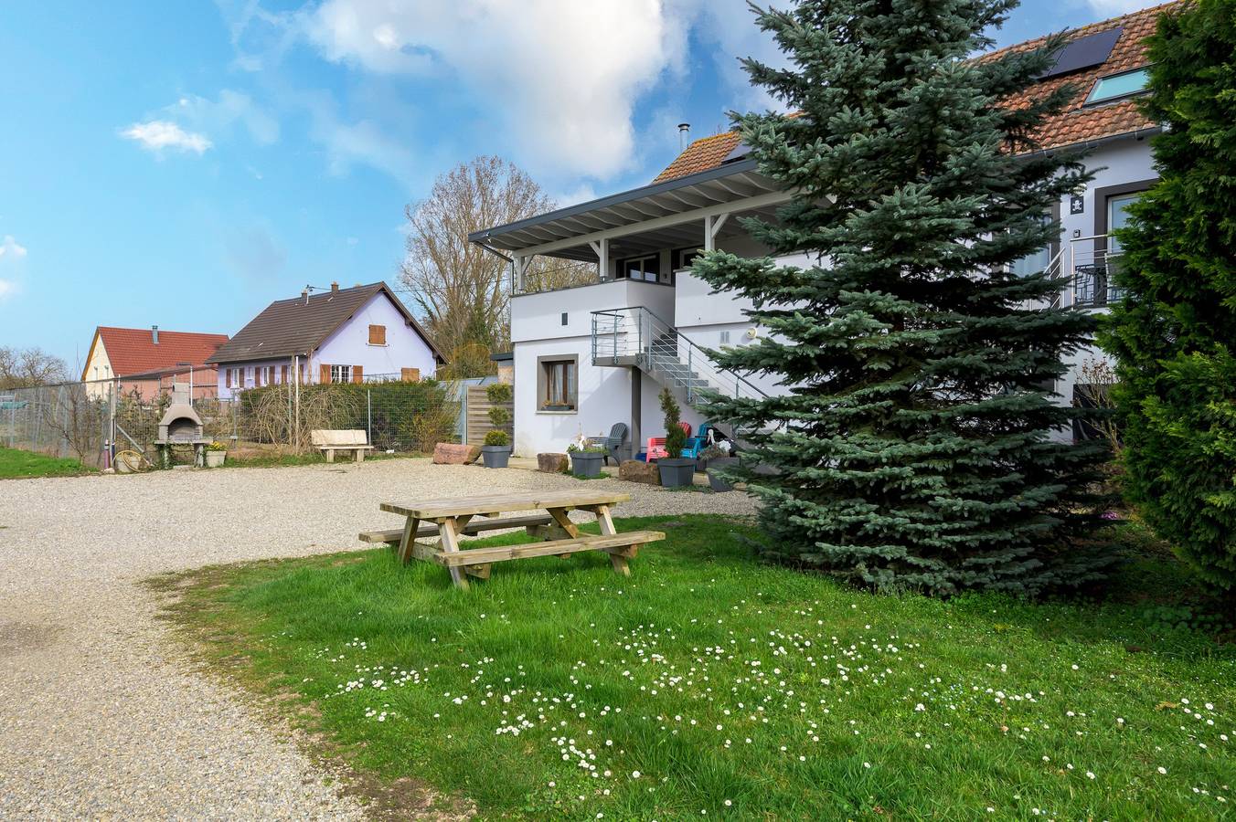 Ferienhaus 'Gîte Cigogne' mit Bergblick und Wlan in Munweiler, Gebweiler und Umgebung