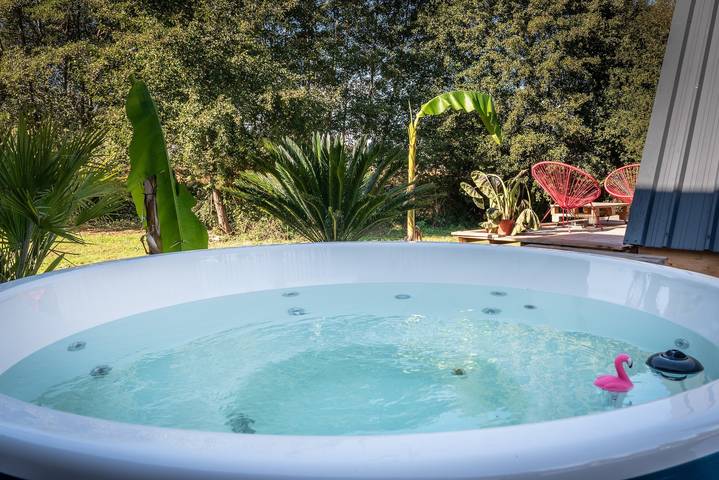 Chalet pour 2 personnes, avec jacuzzi et jardin en Pyrénées-Atlantiques