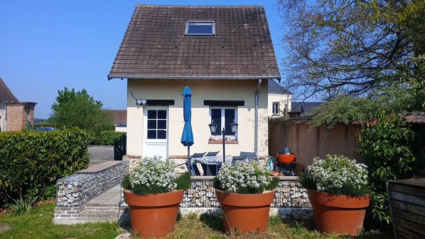 Gîte pour 4 personnes, avec terrasse - 1