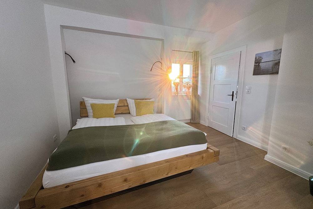 Ganze Wohnung, Havelnest gemütliches Apartment auf 50m² mit Innenhof, 2 Minuten Fußweg zum See in Brandenburg an der Havel