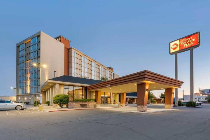 Hotel para 6 personas, con piscina además de jardín y jacuzzi, Se admiten mascotas - 1