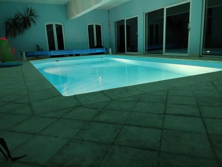 Maison de vacances pour 6 personnes, avec piscine ainsi que jardin et sauna