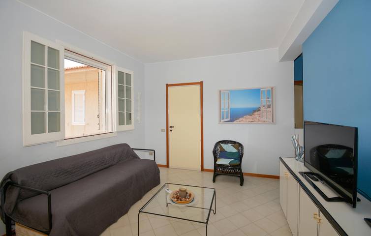 Appartement de vacances entier, Appartement vue mer avec WiFi, climatisation et parking près de la plage de Marina di Ragusa in Ragusa, Province de Ragusa