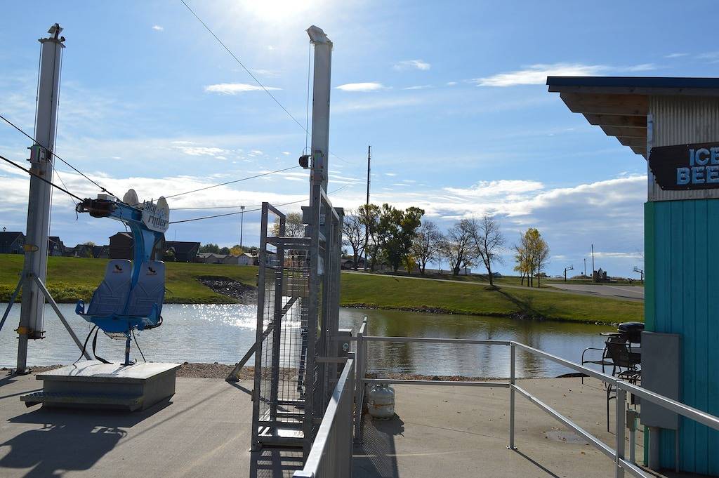 No Wake Zone at Bridges Bay in Dickinson County