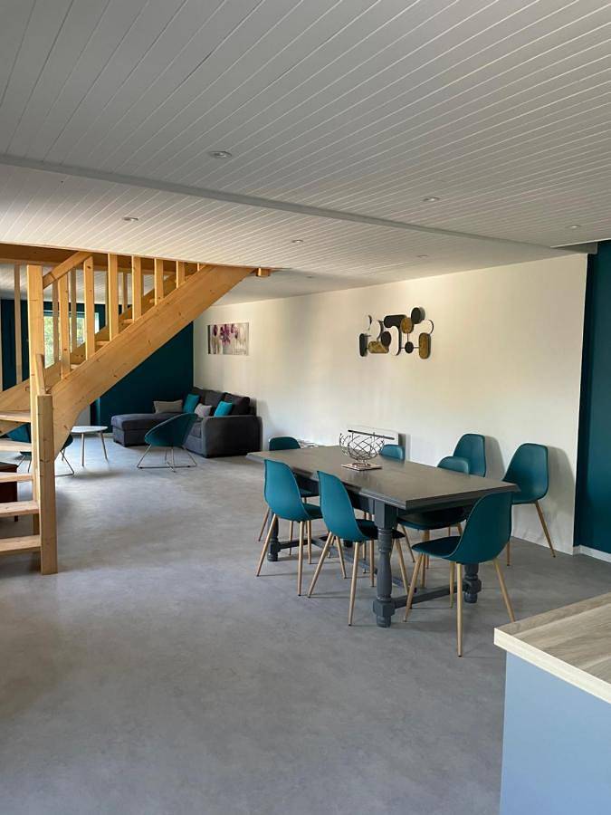 Location de vacances pour 9 personnes, avec terrasse à Villecomtal - 3