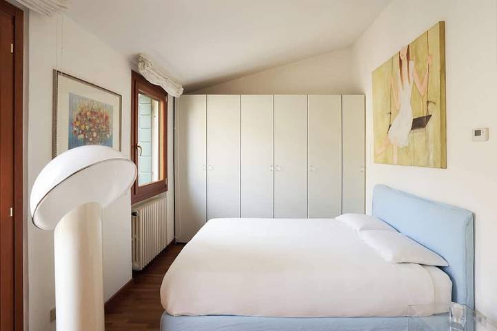 Ferienwohnung für 2 Personen, mit Garten und Balkon