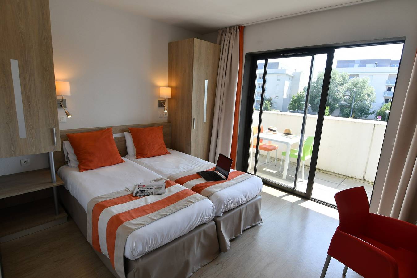 Entire studio, Appart'Hôtel City Bordeaux - Bruges in Bruges (Gironde), Bordeaux region