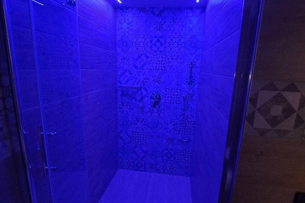 Ganze Wohnung, King's Hill Sicily the ideal place for your stay... in Partinico, Palermo Provinz