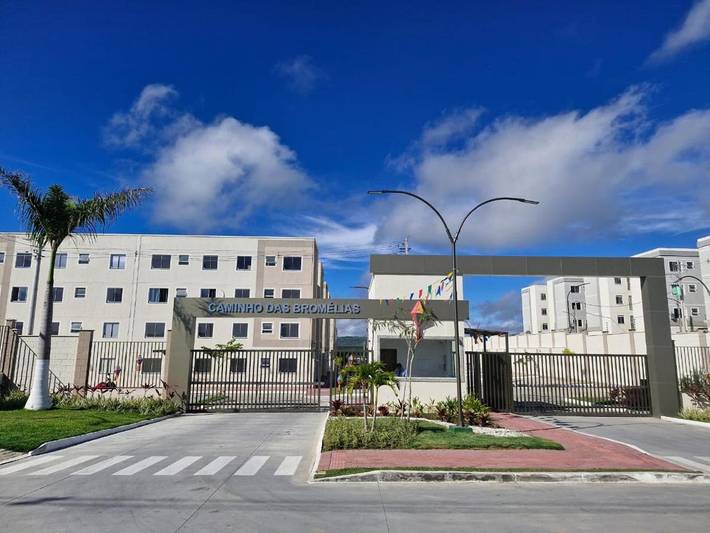 Casas e apartamentos de temporada para 4 pessoas, com jardim e balcão e ainda piscina, adaptado a crianças em Caruaru