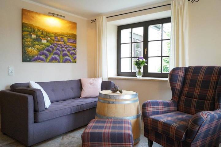 Ferienwohnung für 2 Personen, mit Ausblick und Garten in Freital