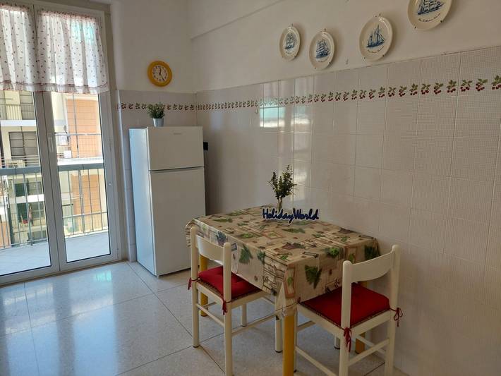 Gîte pour 5 personnes, avec Balcon à Chiavari - 3