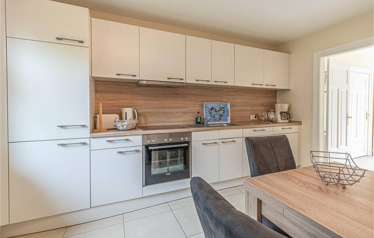 Garden Apartment am Meer, Resto & Stadt - WiFi & TV! in Ockholm, Nordfriesland