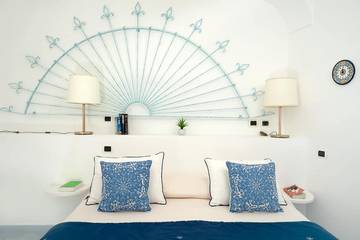 Villa for 4 Guests in Positano, Amalfi Coast, Picture 3