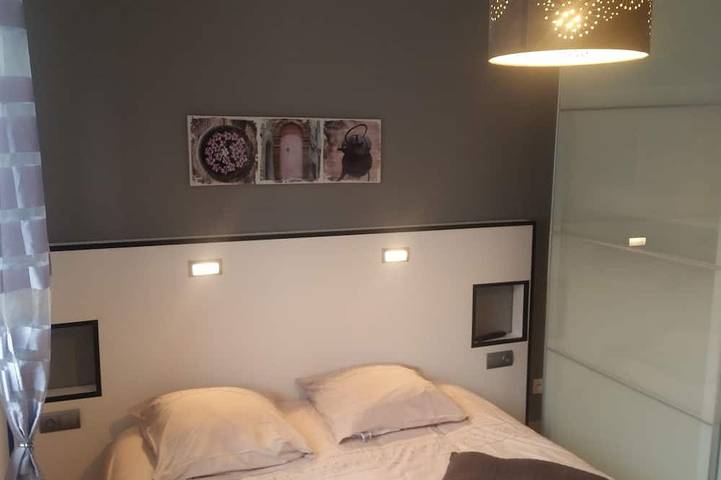 Location de vacances pour 8 personnes, avec jardin et terrasse, animaux acceptés à Martin-Église - 2