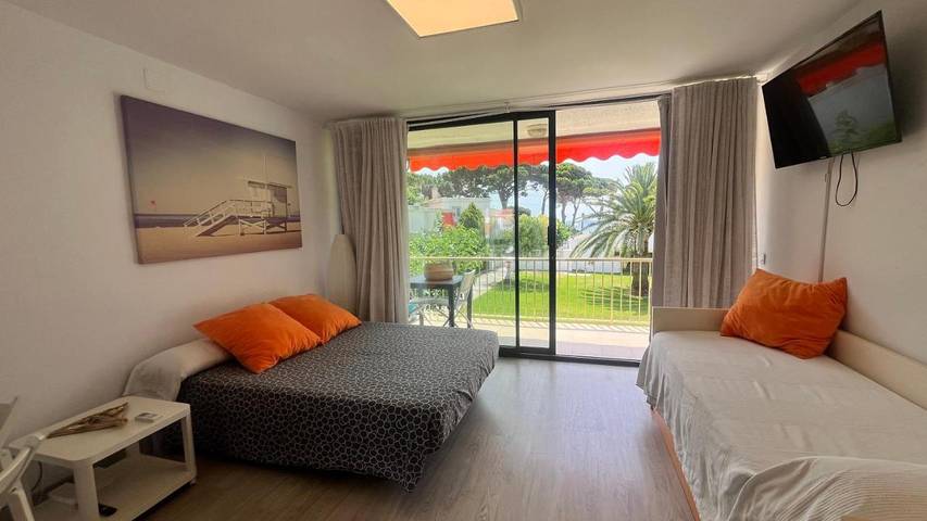 Maison d’hôte pour 3 personnes, avec Balcon et Terrasse ainsi que Jardin et Vue à Cambrils - 4