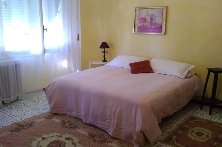 Location de vacances pour 5 personnes, avec jardin ainsi que jacuzzi et balcon dans Ospedaletti - 4