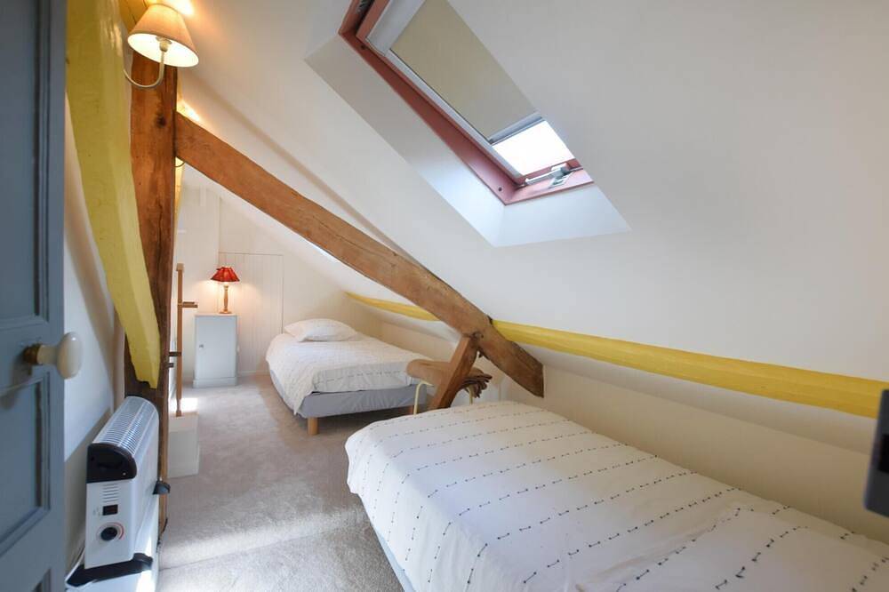 Ganze Wohnung, Beautiful apartment in Pont-L'Eveque with Wifi in Sainte-Famille-en-Auge, Lisieux und Umgebung