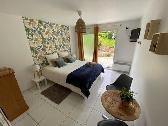 Chambre d’hôte pour 2 personnes, avec Terrasse ainsi que Jardin et Vue