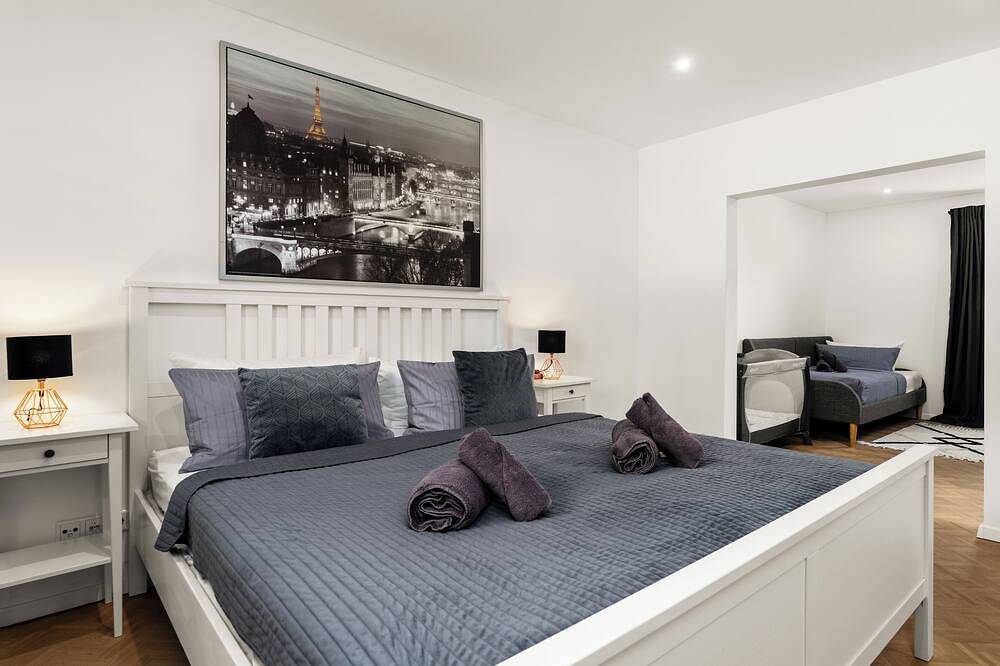 212 m² Feelgood holiday home with 2 apartments, garden, terrace, grill & sauna! in Schauenburg, Hessisches Bergland