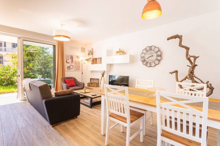Apartamento de férias para 2 pessoas, com varanda no Funchal