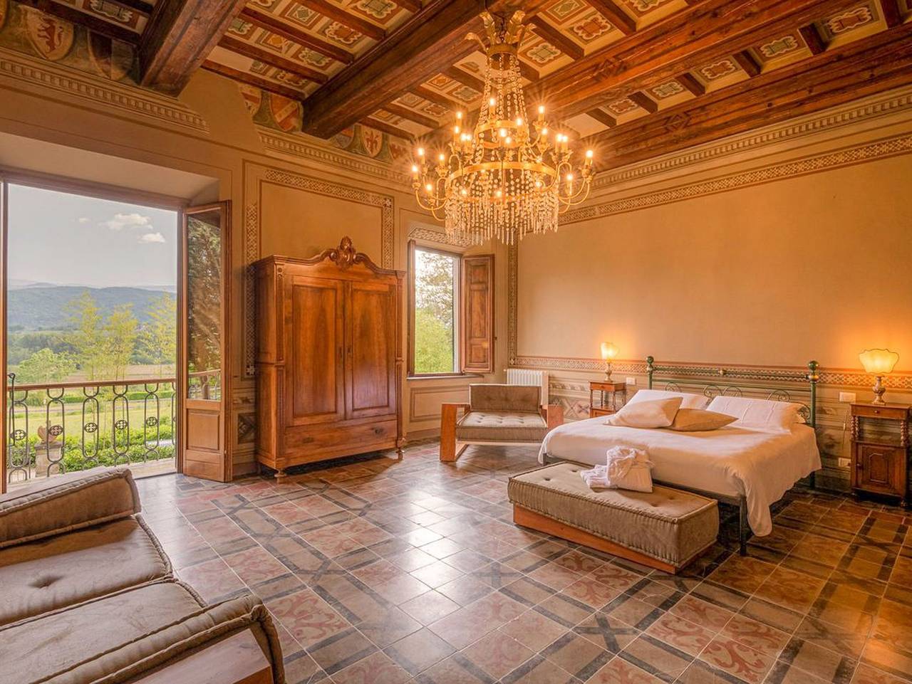 Villa Carisma - Villa Carisma mit Pool, Hund erlaubt und Garten in Poppi, Casentino