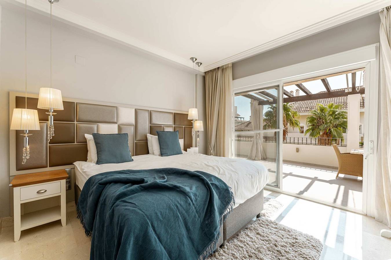 Appartement entier, Appartement de vacances pour 6 personnes avec piscine in Marbella West, Marbella