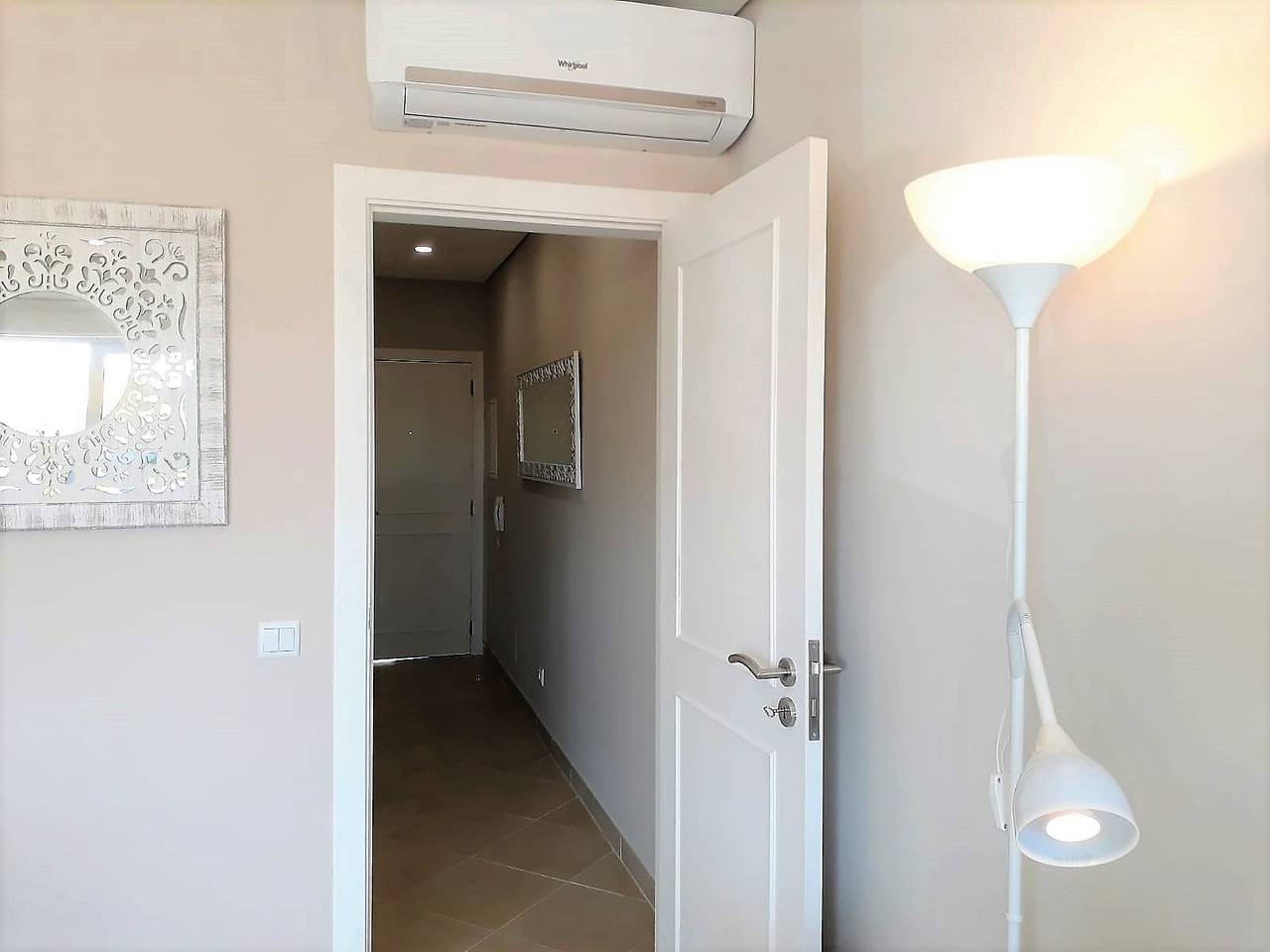Apartamento inteiro, T1 Praiamar Frente Mar A/C Estacionamento Wifi in Cavacos, Quarteira