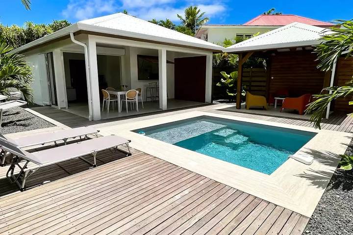 Location de vacances pour 4 personnes, avec piscine et jardin à Saint-François - 4