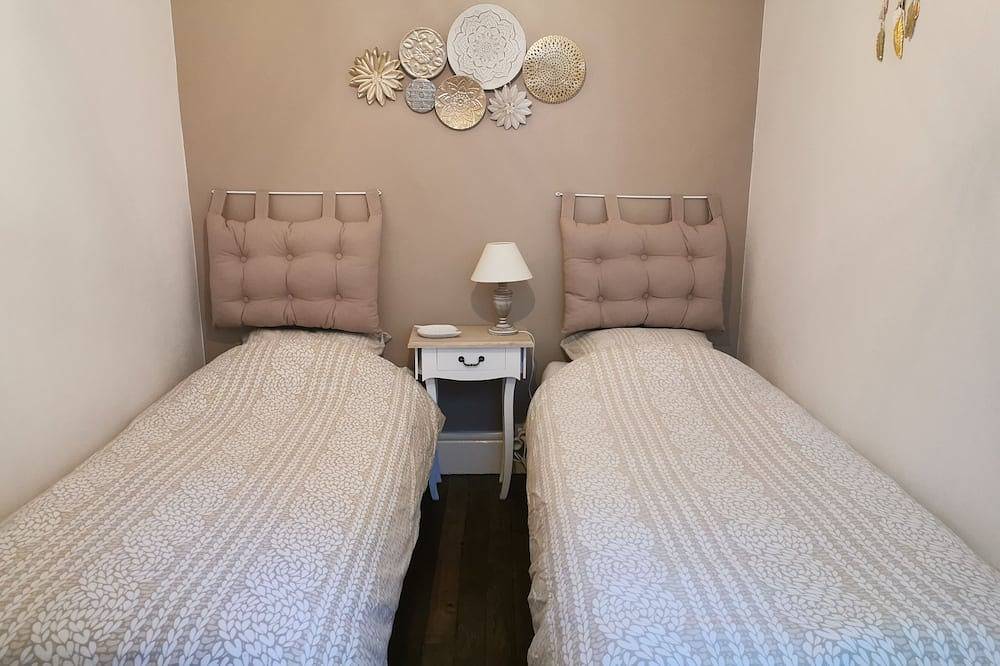 Apartamento entero, Le Petit Bouchon - Hyper Centre / Calme / Wifi / Netflix in Troyes, Aube (desambiguación)