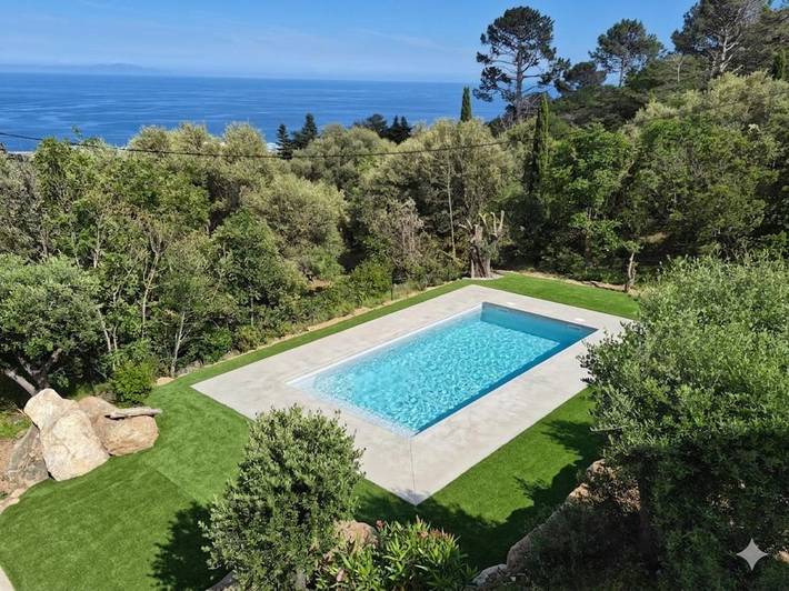 Villa pour 4 personnes, avec vue ainsi que piscine et jardin à Bastia - 4