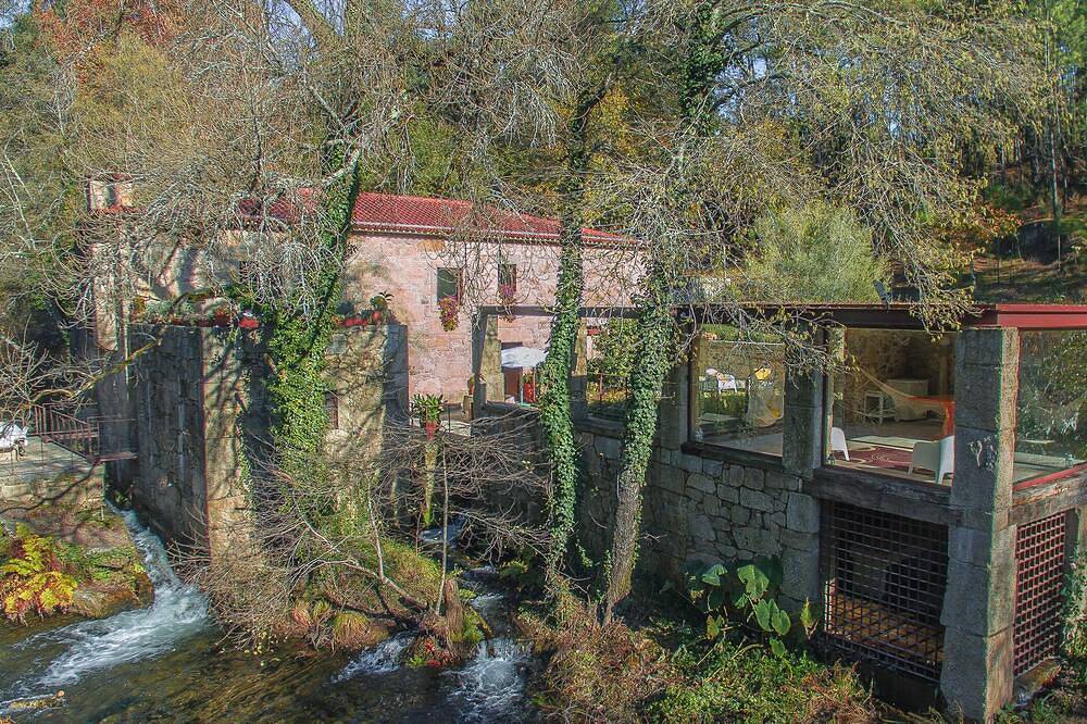 Azenha do Trigo in Bico, Braga District