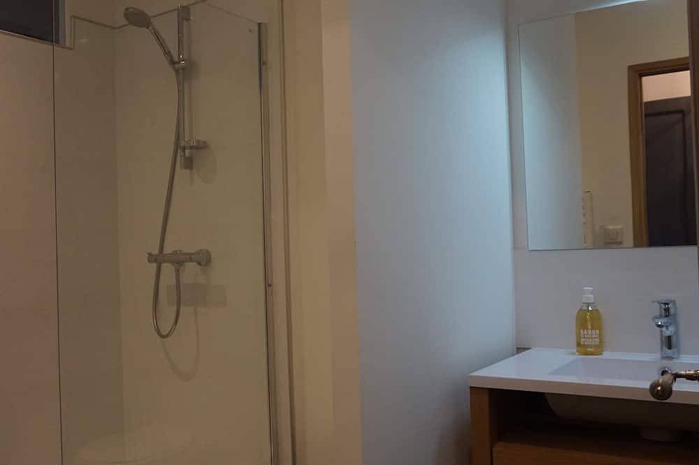 Apartamento entero, Loft-style apartment - 80m2, quiet, close to Airbus and Meett in Beauzelle, Alto Garona
