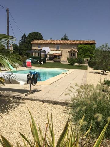 Cottage pour 2 personnes, avec jardin ainsi que piscine et vue dans Valence-en-Poitou