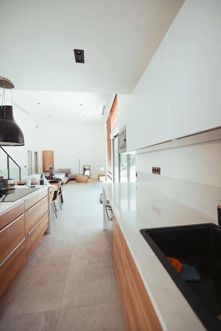 Villa pour 4 personnes, avec terrasse et vue, animaux acceptés à Bouc-Bel-Air - 2