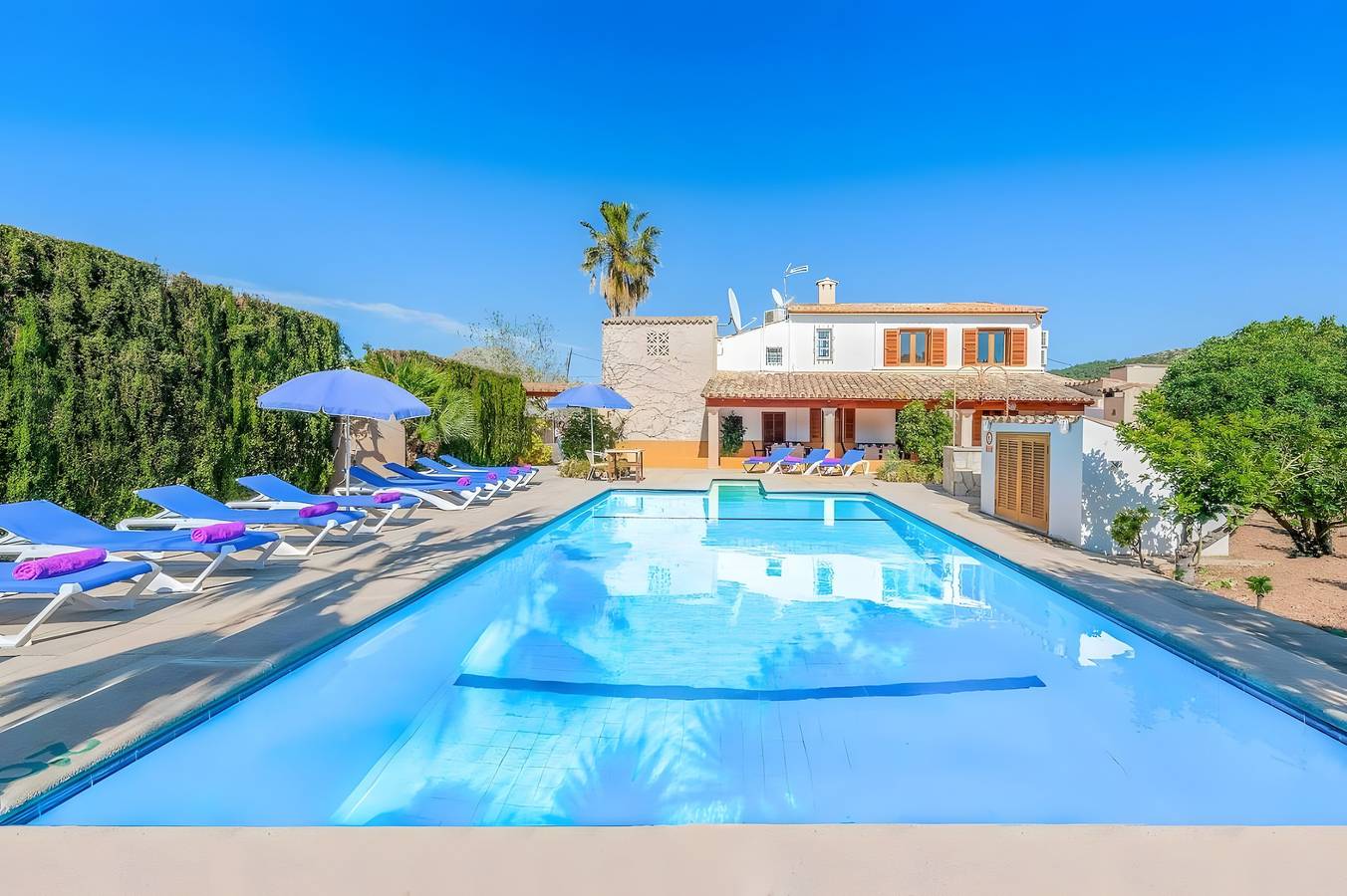Villa 'Palmera' mit privatem Pool, Wlan und Klimaanlage in Port de Pollença, Pollença