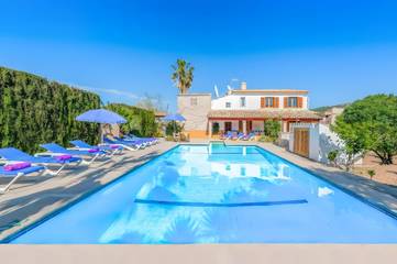 Villa in Pollença, Serra de Tramuntana für 12 